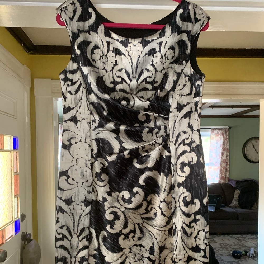 Cocktail dress with black and cream design